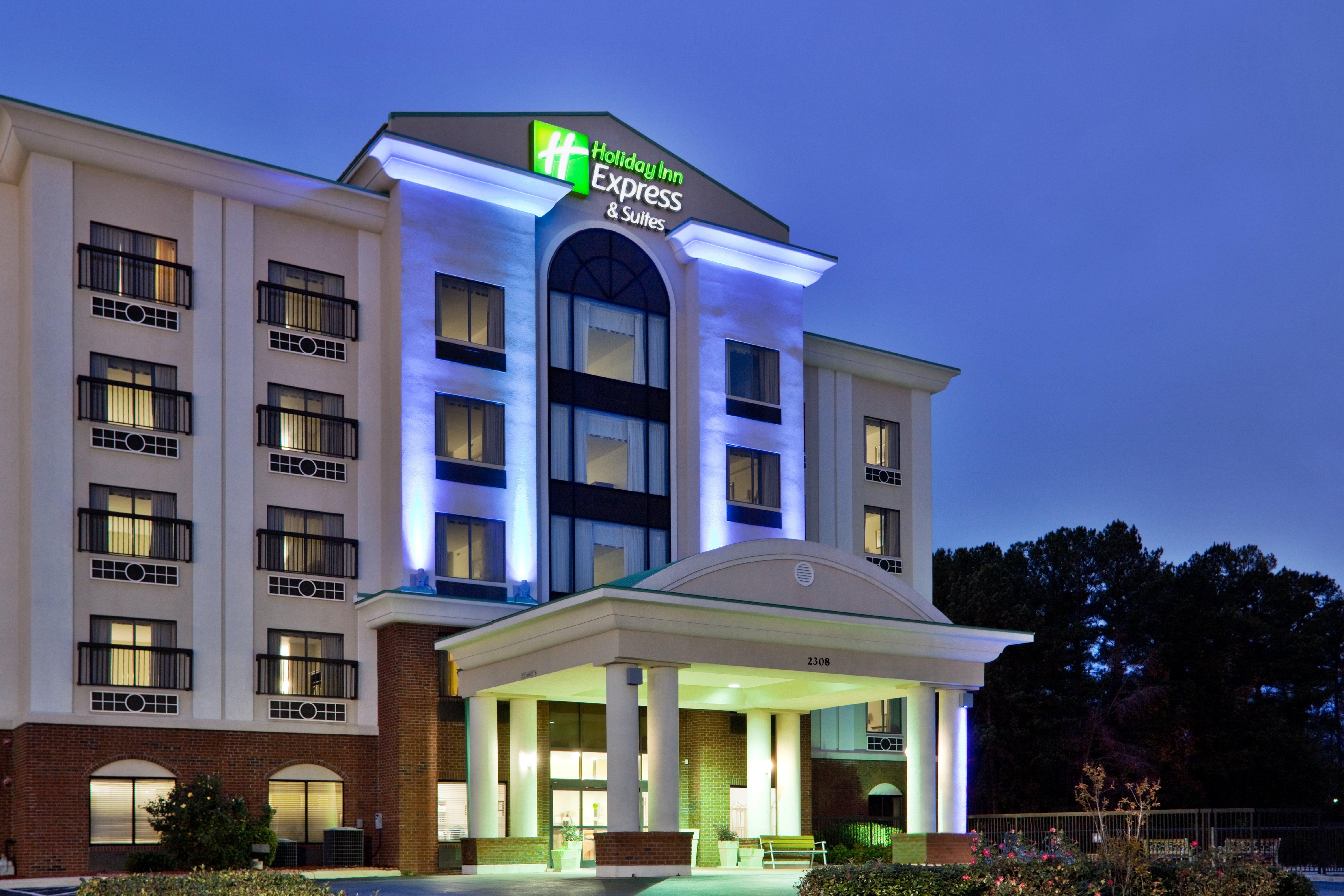 Holiday Inn Express & Suites Wilson-Downtown By Ihg Ngoại thất bức ảnh