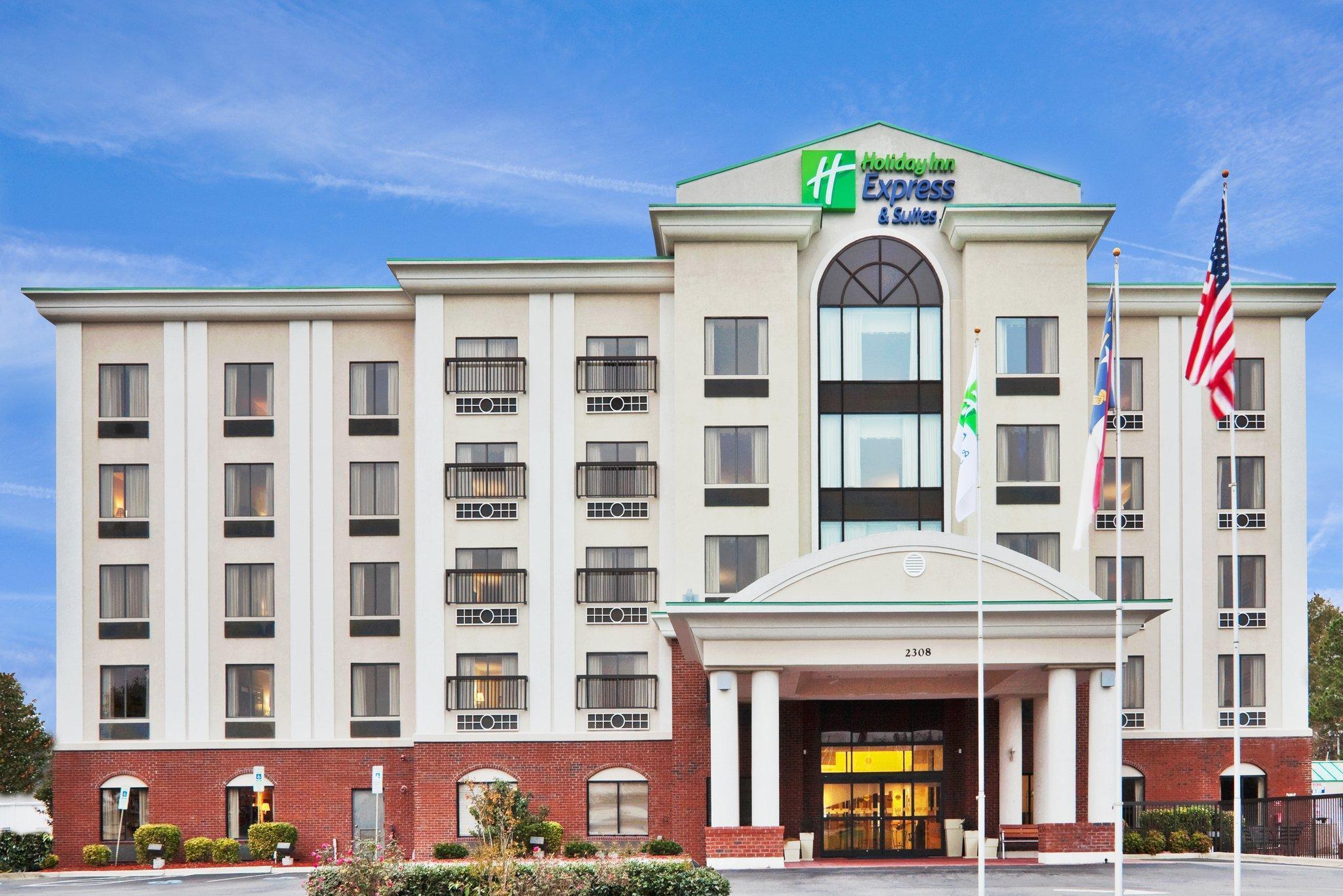 Holiday Inn Express & Suites Wilson-Downtown By Ihg Ngoại thất bức ảnh